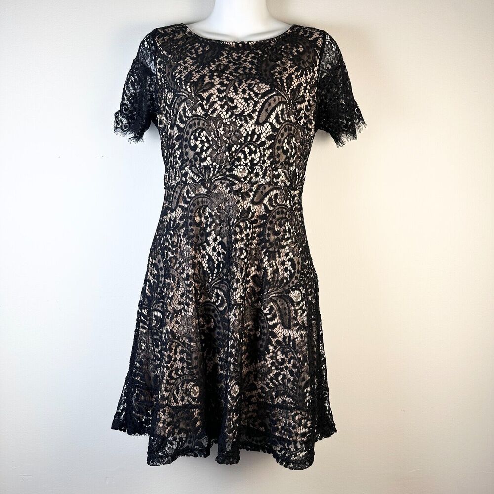 L'ATISTE Dress Women L Black Lace Nude Short Slv Sheer Cute Goth Coquette NWOT